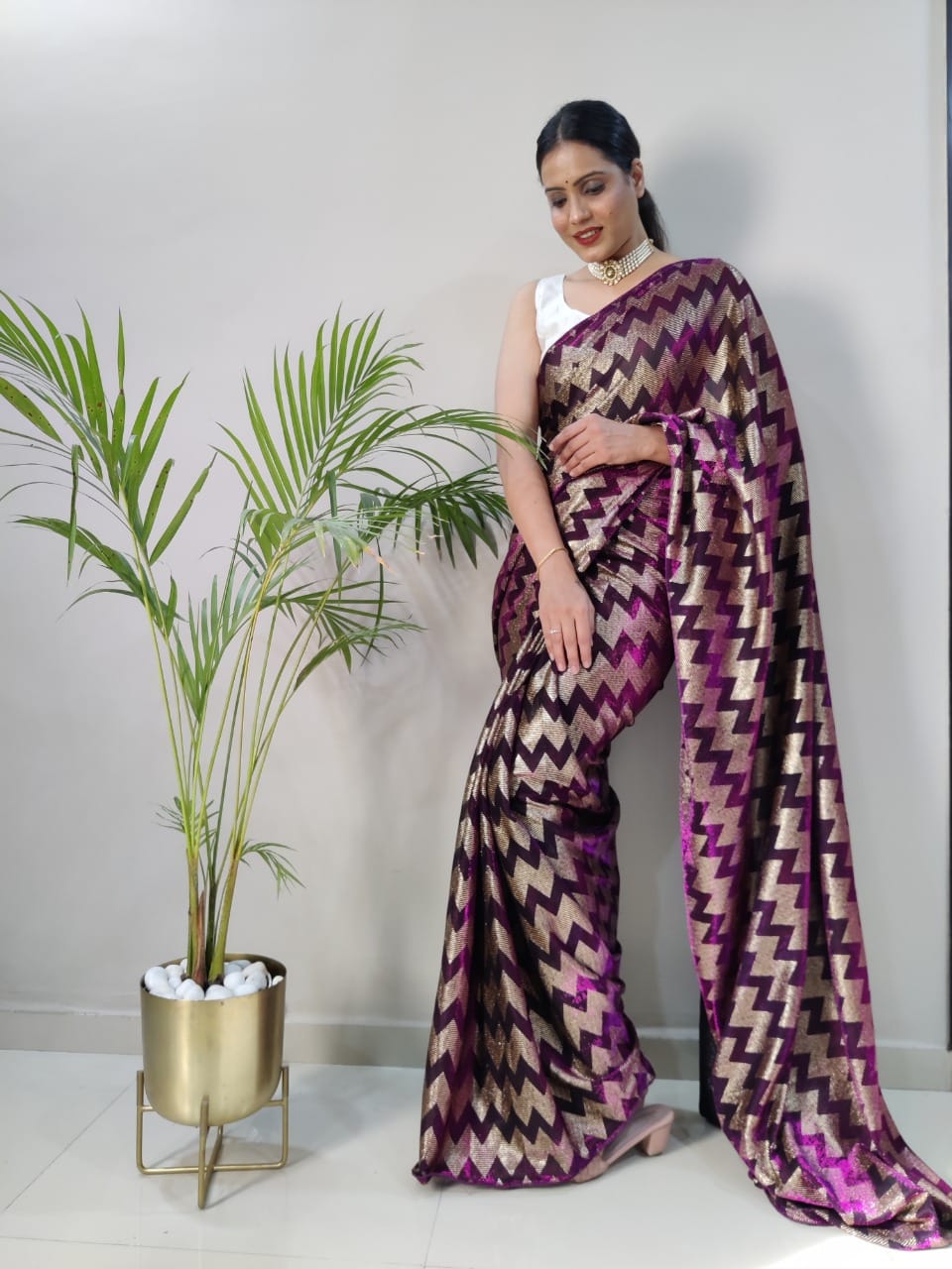 1-MIN READY TO WEAR  SAREE IN   Zig Zag