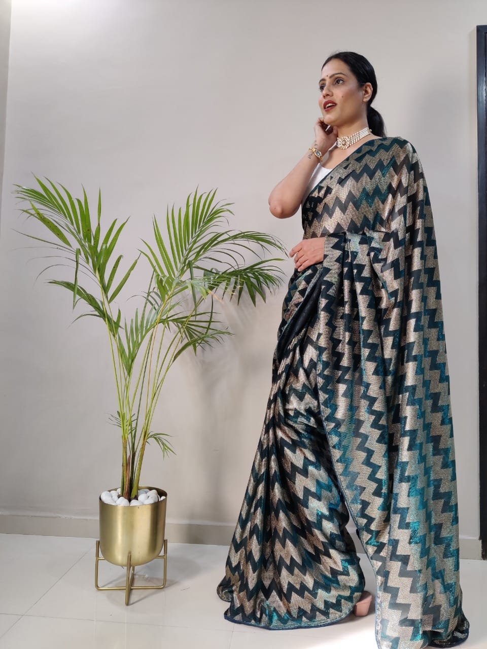 1-MIN READY TO WEAR  SAREE IN   Zig Zag