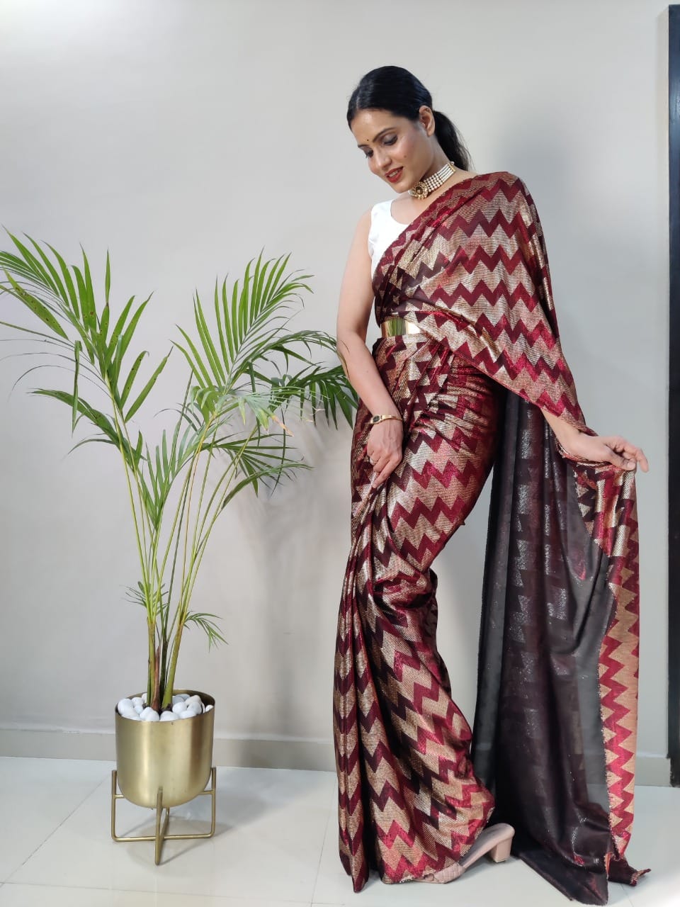 1-MIN READY TO WEAR  SAREE IN   Zig Zag