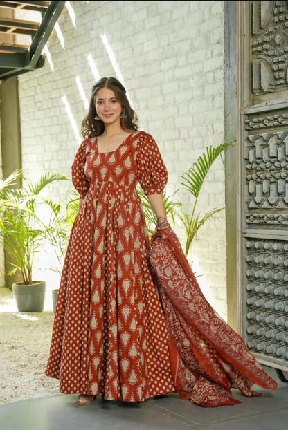 Gorgeous Heavy Flared Anarkali Gown Set