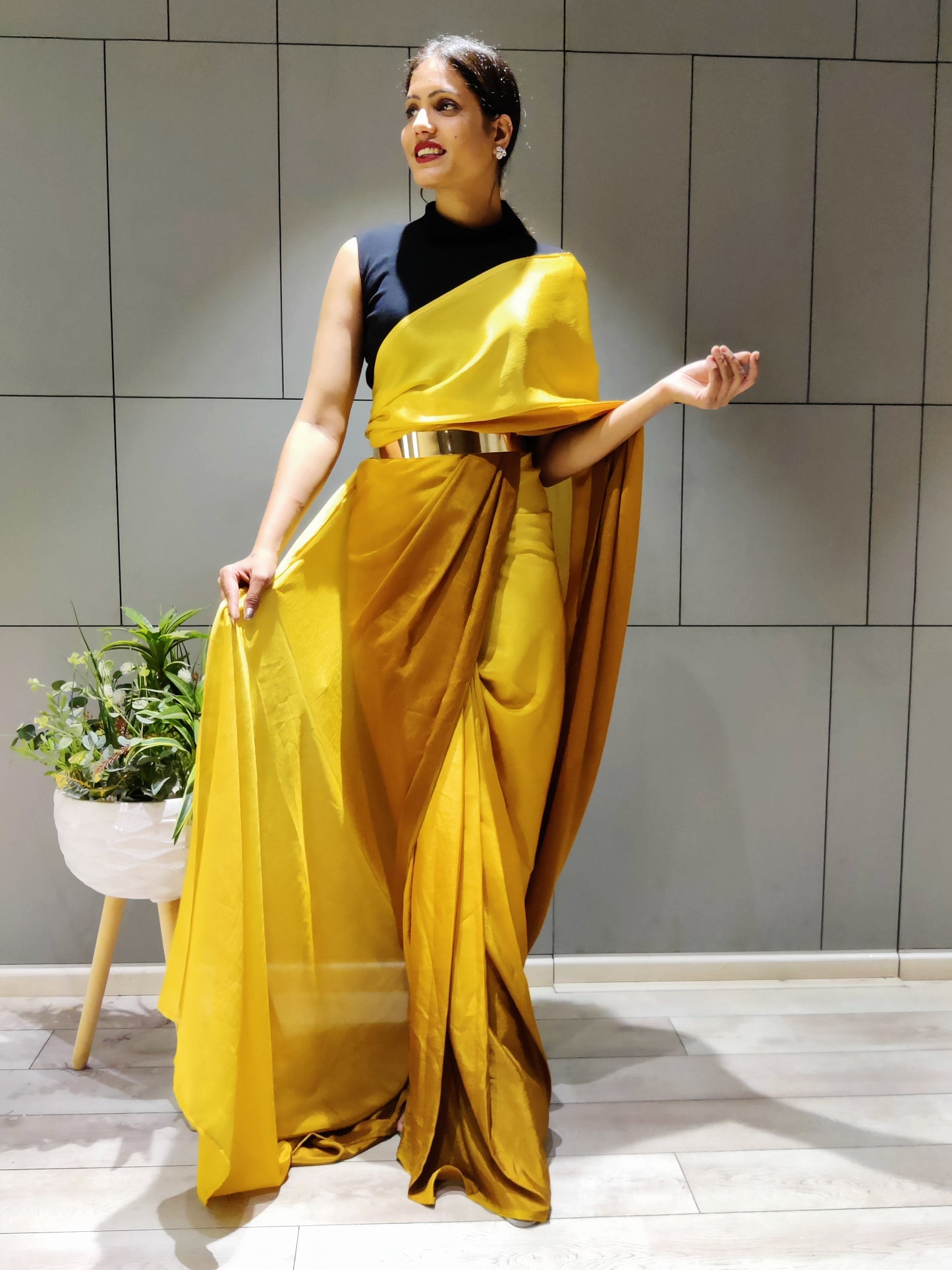 1-MIN READY TO WEAR SAREE IN PREMIUM CHINON SILK