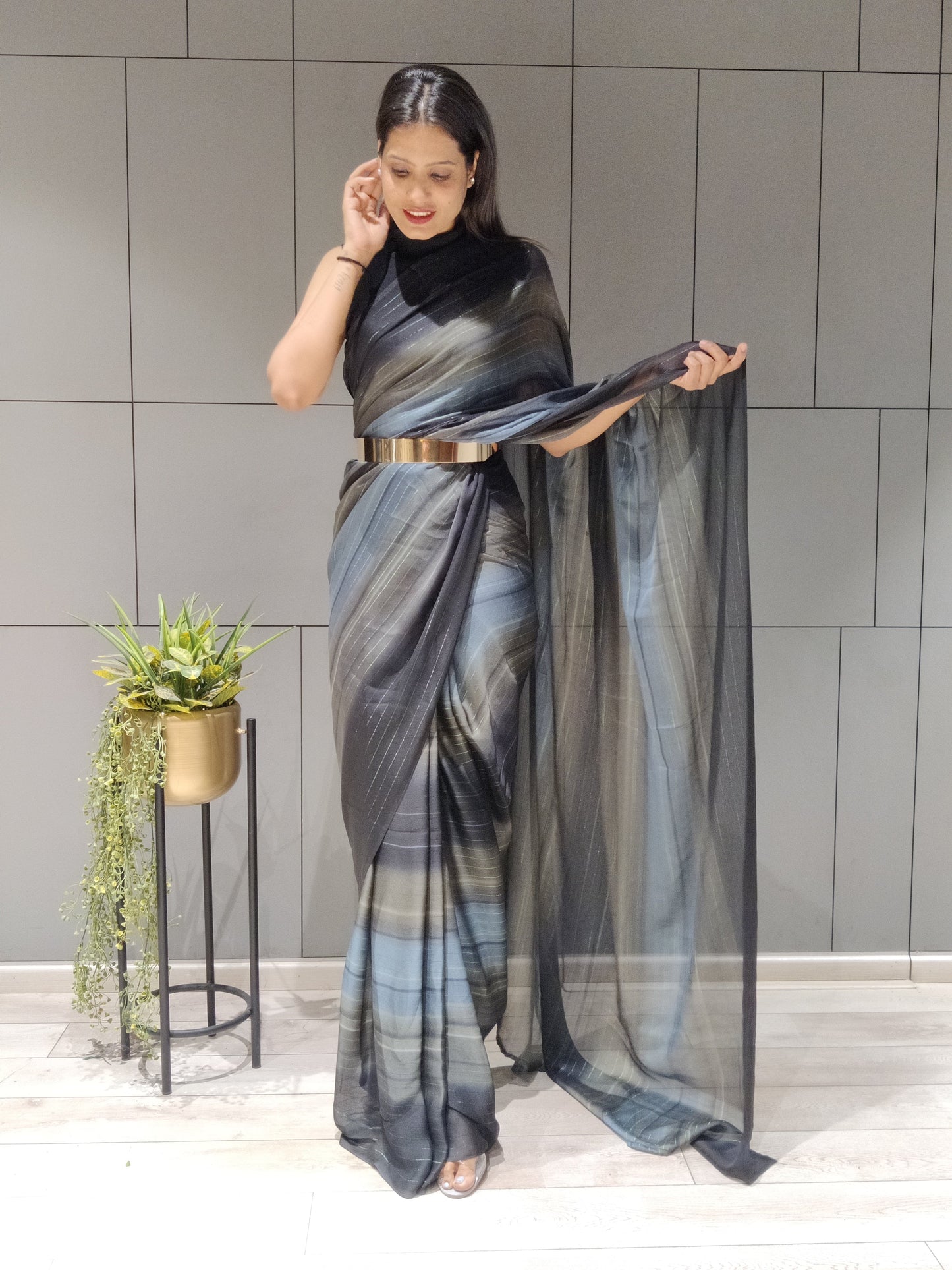 1- MIN READY TO WEAR SAREE WITH IMPORTANT ZARI PADDING