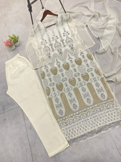 Desirable Pakistani Salwar Suit With Embroidery Work